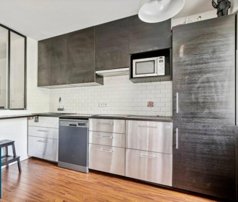 Paris : Appartement Familial Avec Parking Prive Clichy Kültér fotó