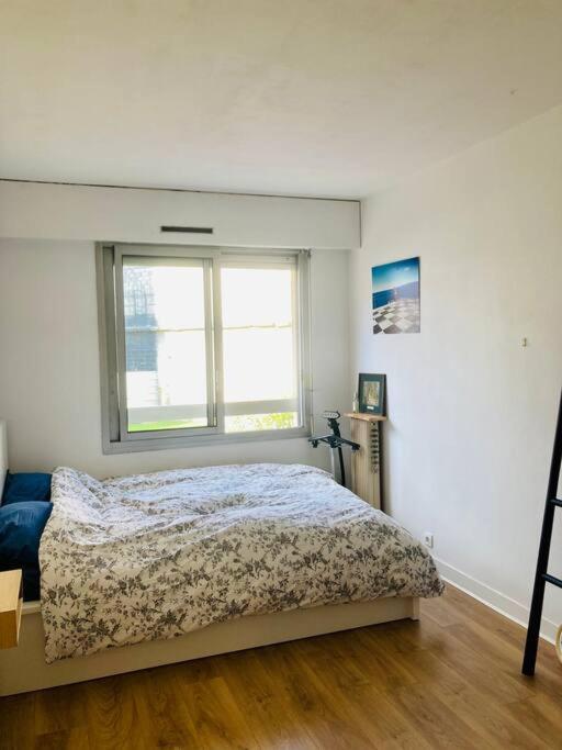 Paris : Appartement Familial Avec Parking Prive Clichy Kültér fotó