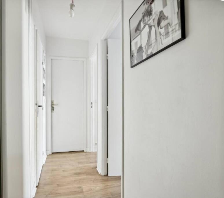Paris : Appartement Familial Avec Parking Prive Clichy Kültér fotó